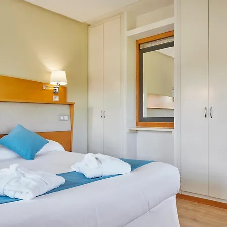 Hotel & Talasoterapia Zelai *