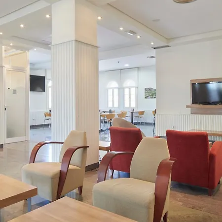 & Talasoterapia Zelai 호텔