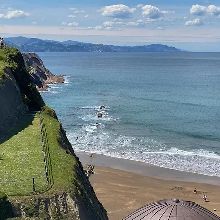 Hotel & Talasoterapia Zelai