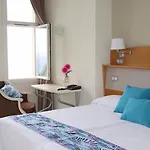Hotel & Talasoterapia Zelai