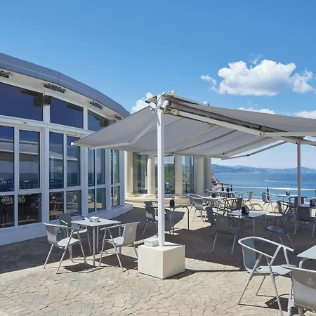 & Talasoterapia Zelai ホテル スマイア