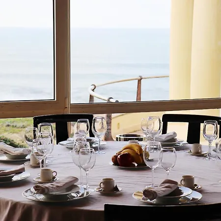 & Talasoterapia Zelai Otel *