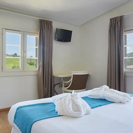 Отель & Talasoterapia Zelai