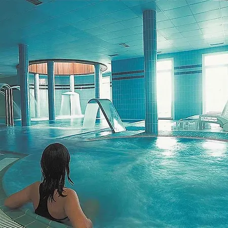 & Talasoterapia Zelai * زومايا
